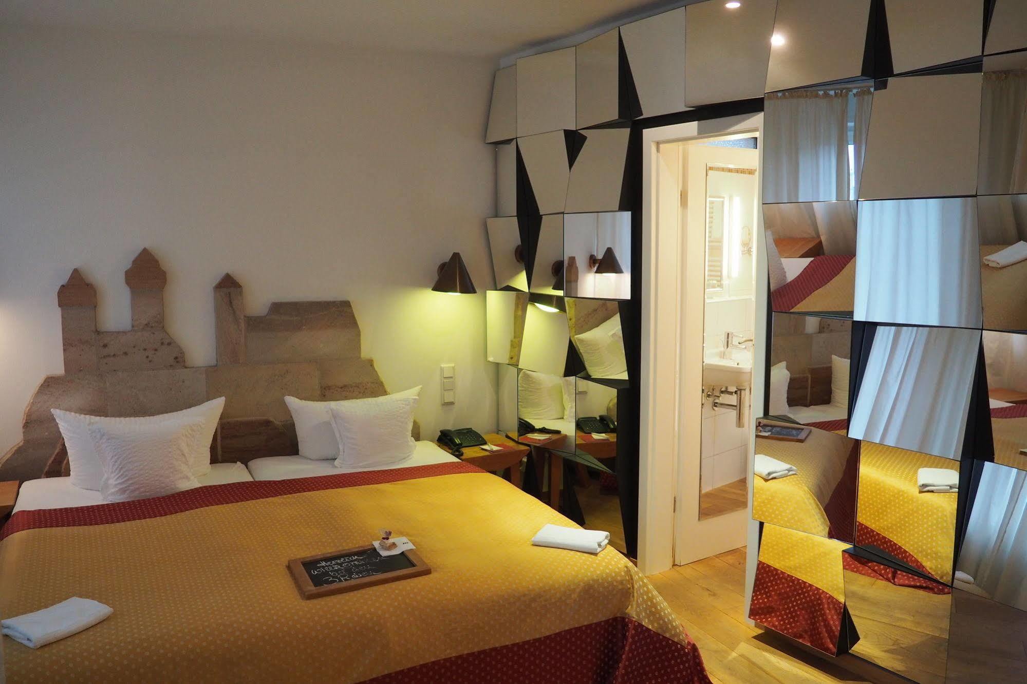 Hotel Drei Raben Нюрнберг Экстерьер фото