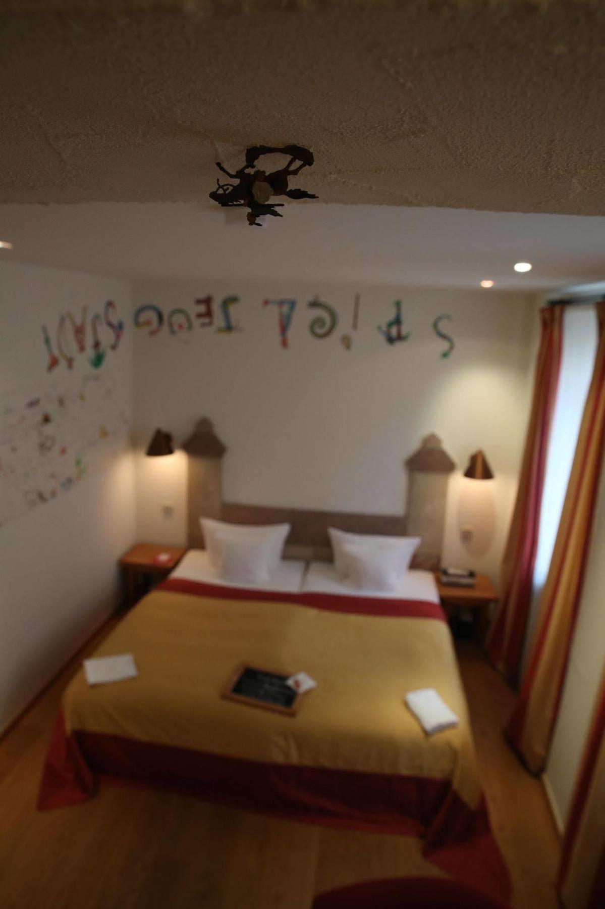 Hotel Drei Raben Нюрнберг Экстерьер фото